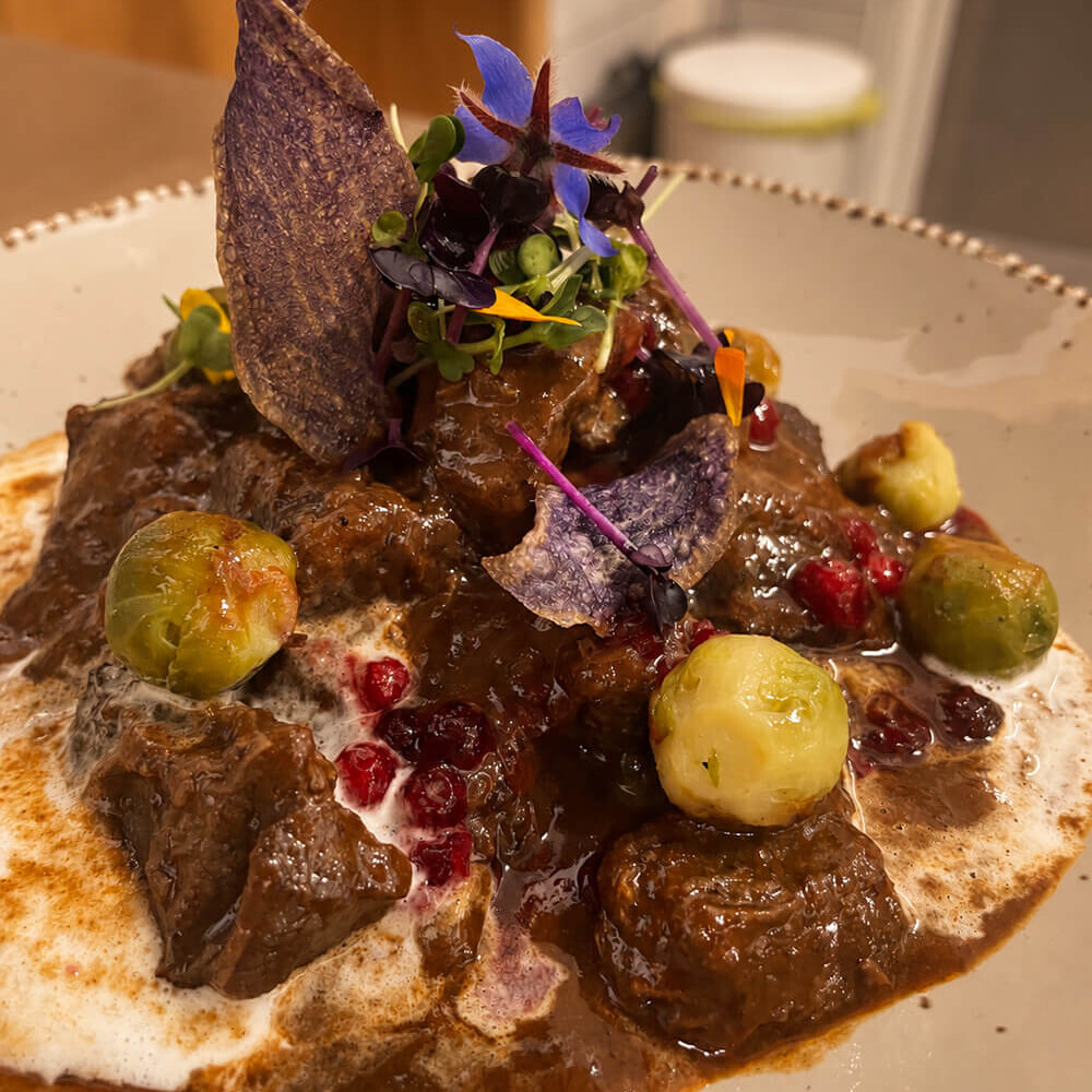 Klassisches Gulasch Rindfleisch
